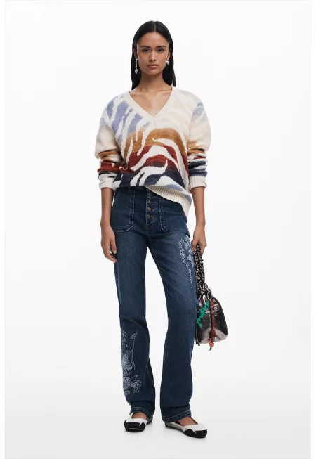 Шпиц пуловер с животински принт