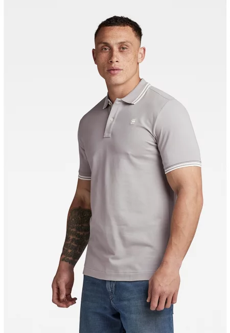 Тениска слим Dunda с органичен памук и яка