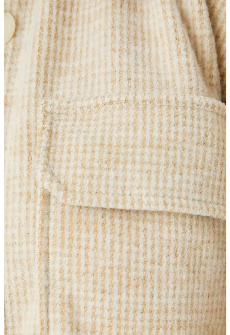 Уголемено яке тип риза