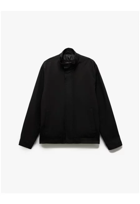 Яке със скрито закопчаване