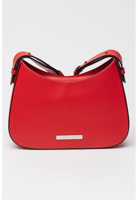 Кожена чанта с регулируеми презрамки