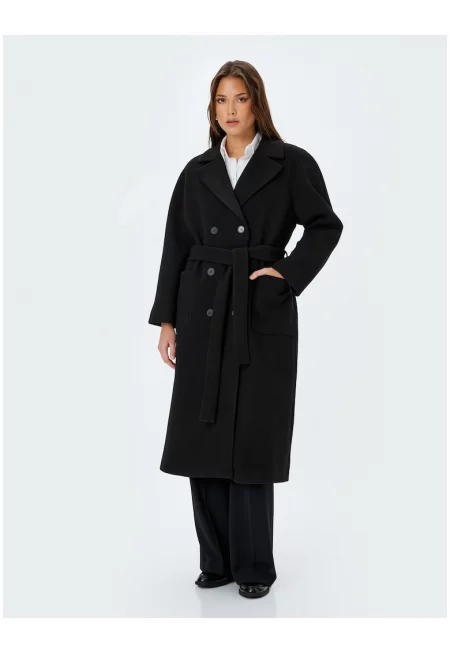 Палто с текстилен колан