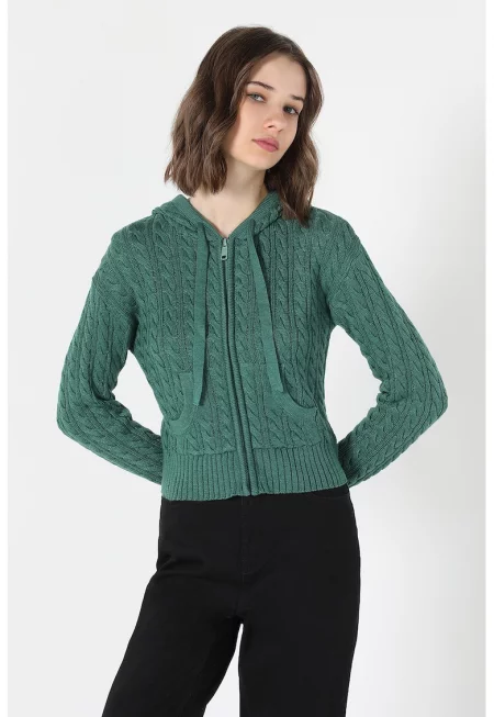 Плетено худи с плетка осморка