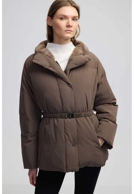 Подплатено зимно яке с колан