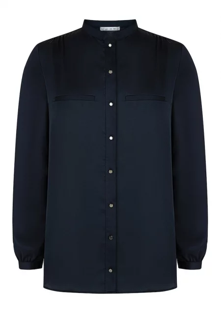 Риза с джобове