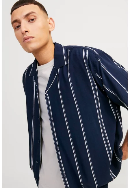 Свободна риза с къси ръкави