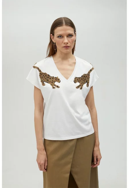 Тениска с шпиц и мъниста - Бял/Карамел