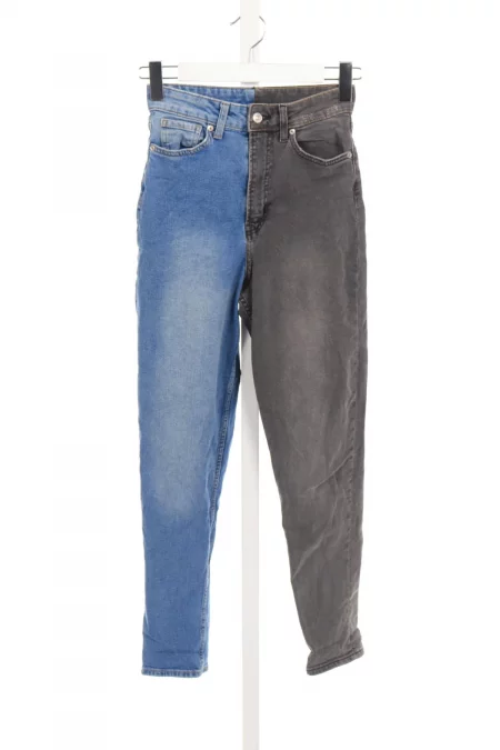 Дрехи Дънки с висока талия H&M DIVIDED
