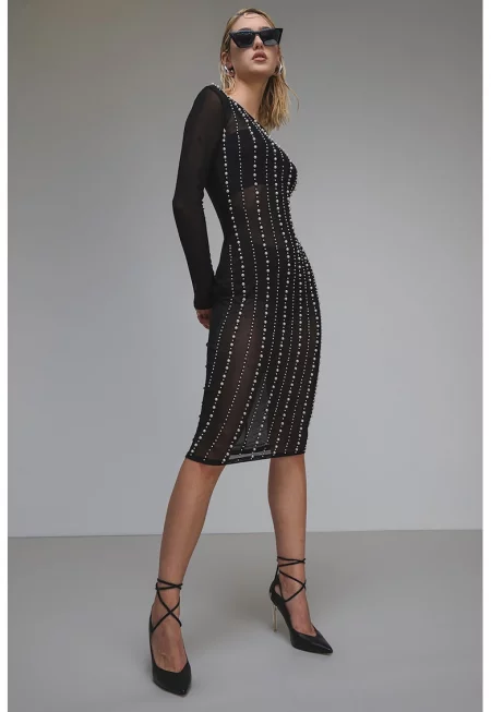 Ефирна рокля - Слонова кост/Черен