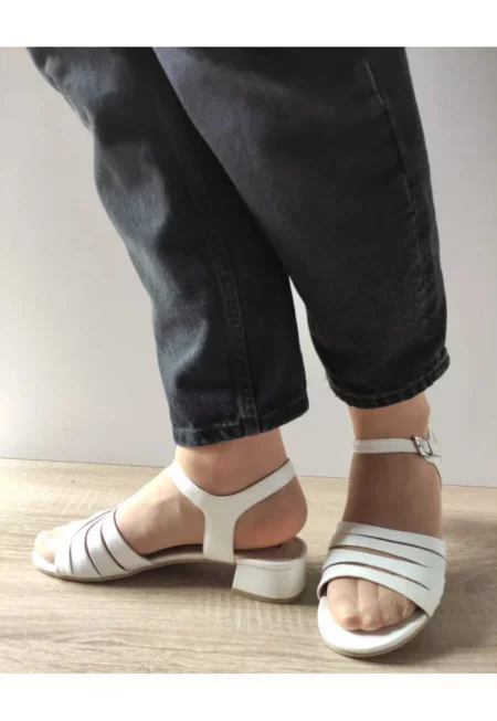 Елегантни дамски сандали  28206-444