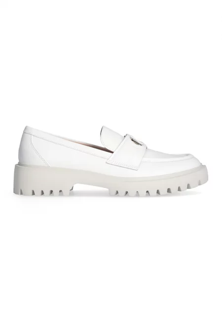Кожени мокасини с лого - Бял