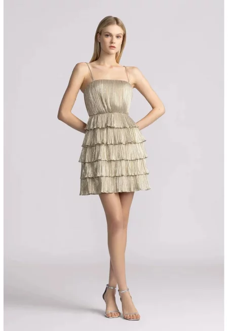 Мини рокля с волани и регулируеми презрамки - Златист