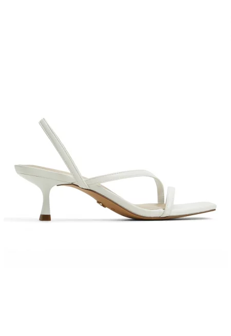 Сандали Ferra с котешки ток - Бял