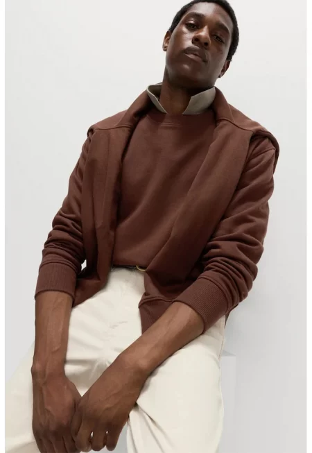 Суитшърт с овално деколте