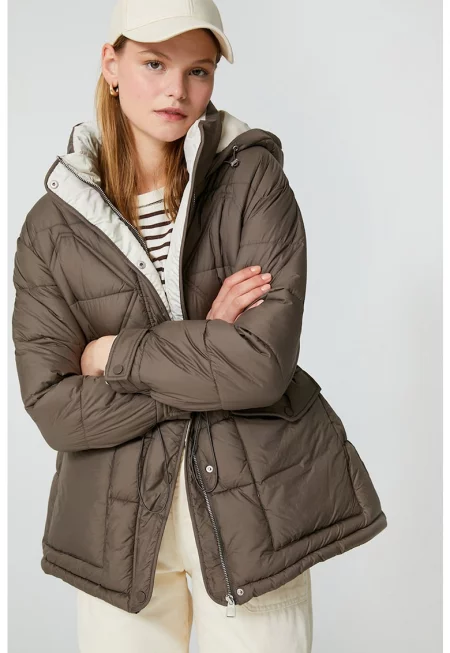 Ватирано зимно яке с качулка