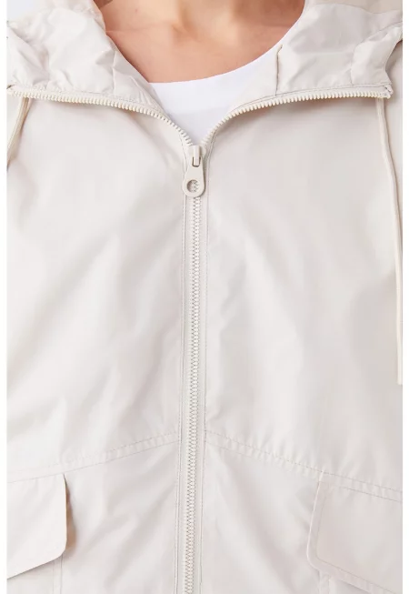 Яке с качулка и свободна кройка