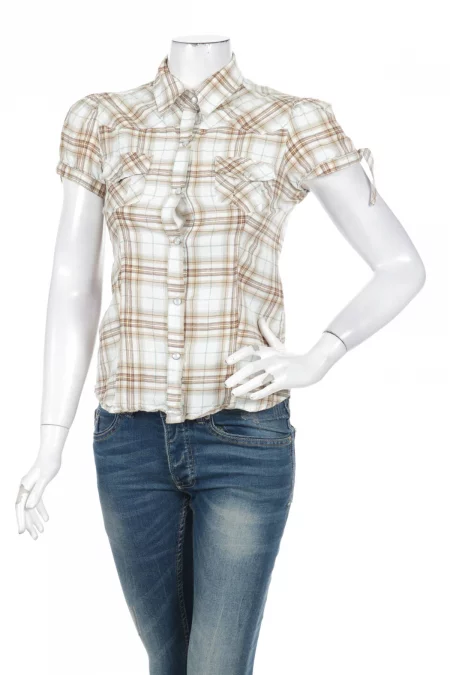 Дрехи Риза ZARA