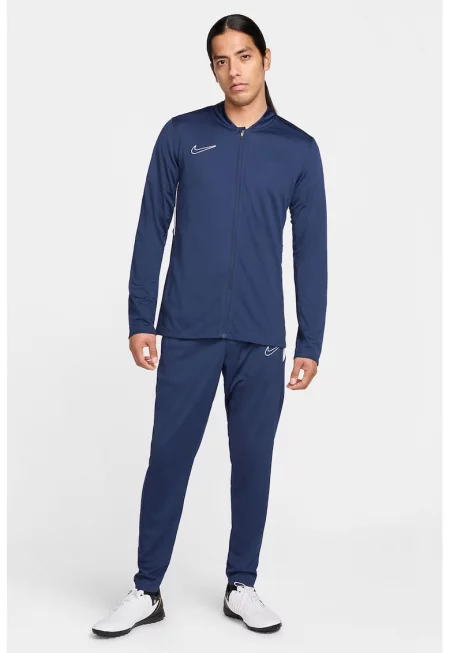 Футболен екип с лого и Dri-Fit