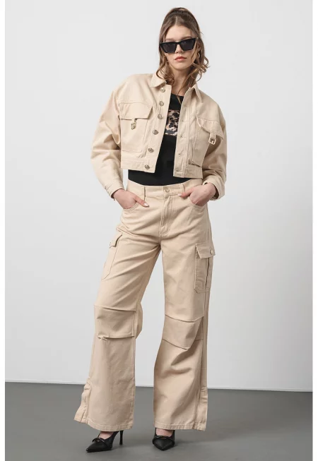 Късо дънково яке с паднали ръкави - Бежов