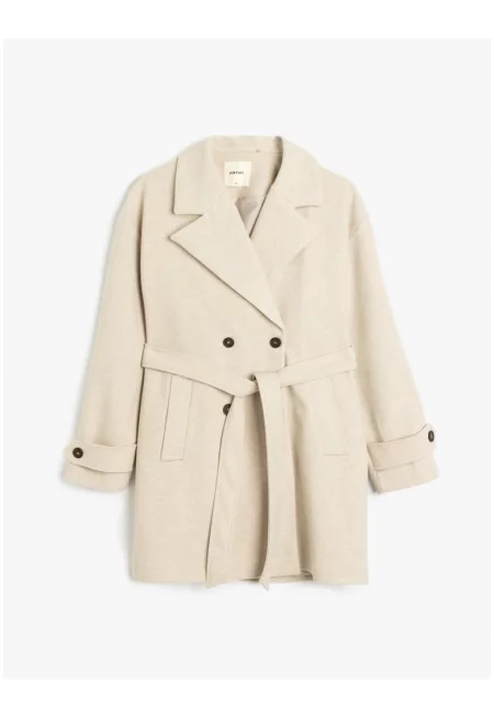 Палто с колан