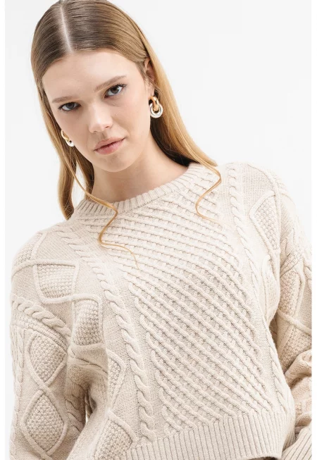 Плетен пуловер