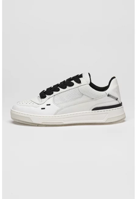 Равни кожени спортни обувки с мрежа - Бял