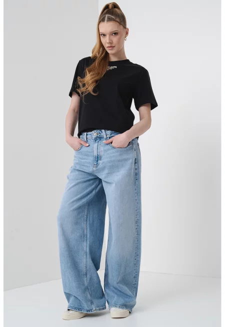 Широки дънки Charlie - Ледено синьо