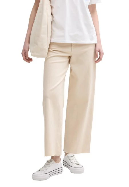 Скъсен панталон с широк крачол - Бежов