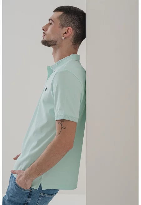 Тениска с органичен памук и яка - Бял/Аквамарин синьо