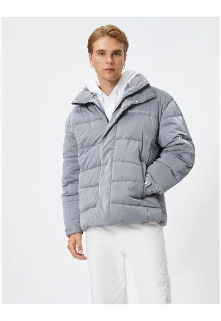 Зимно яке с джобове встрани