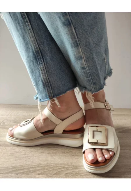 Дамски ежедневни сандали  060-0010 Бежов - Бежов - Бежов