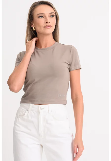 Къса слим тениска