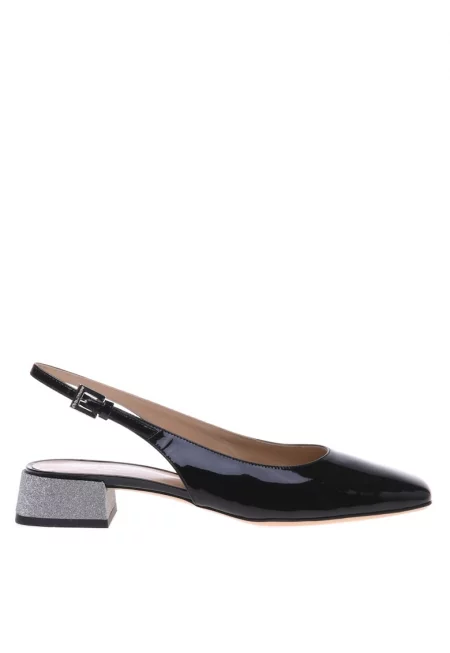 Кожени сандали с ток и квадратен връх