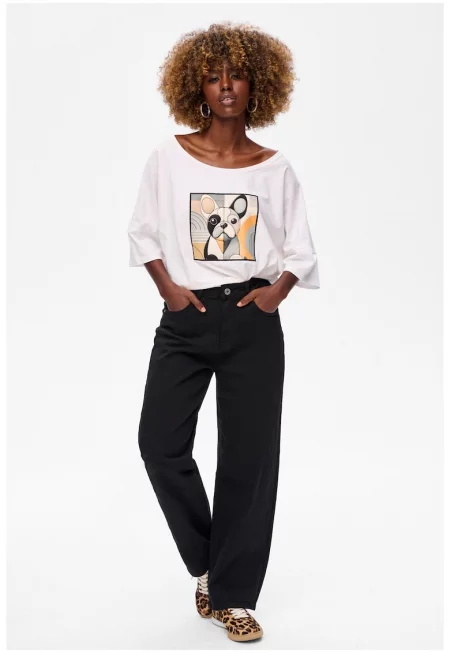 Леки панталони със средна талия