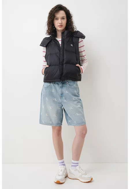 Пухен елек с качулка