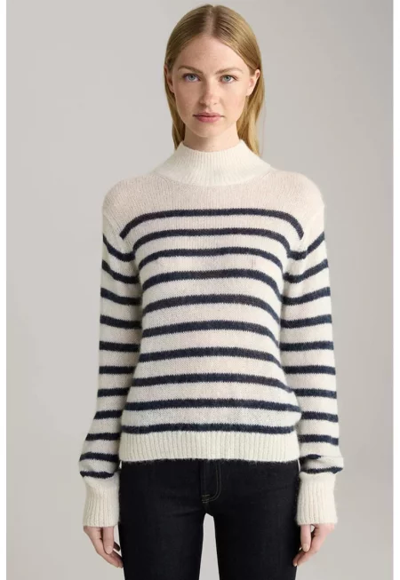 Pulover regular fit cu guler inalt - din amestec de lana alpaca - Бял