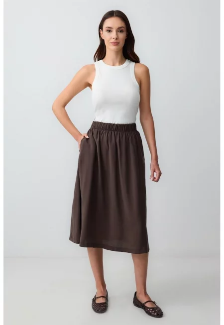 Разкроена миди пола с модал