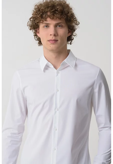 Риза с памук с остра яка - Бял