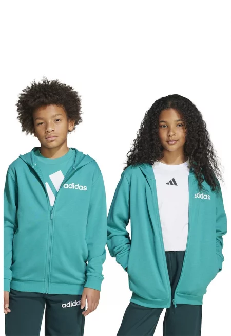 Спортен екип с лого