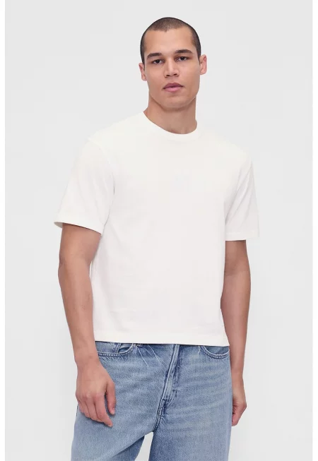 Тениска с овално деколте и лого