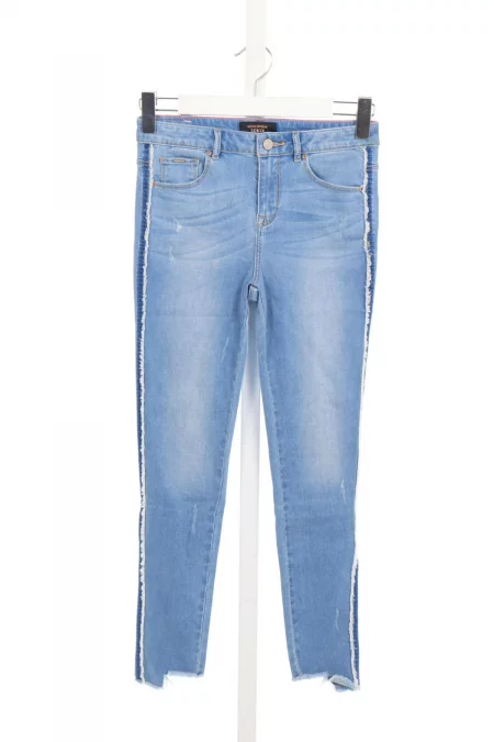 Дрехи Ластични дънки VERO MODA