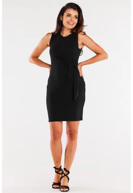 Къса памучна рокля с декоративно странично закопчаване