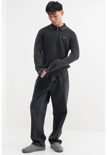 Плетен пуловер с яка и къс цип