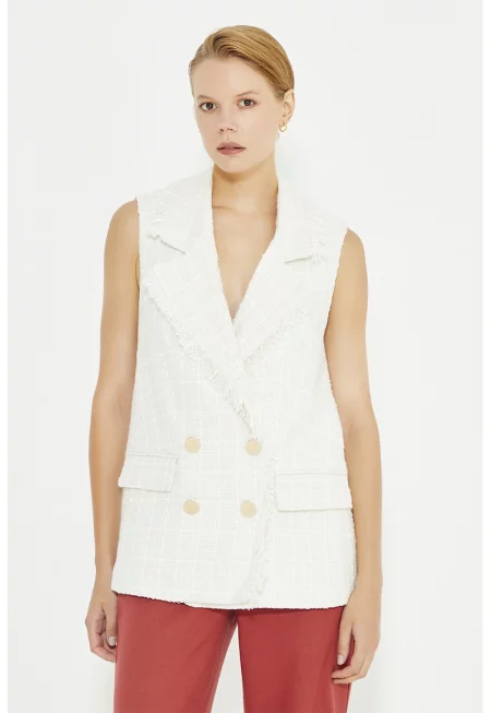 Сако без ръкави с ресни