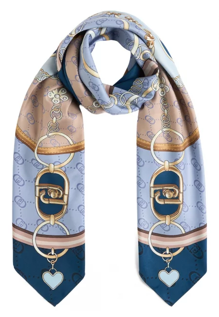 Шал с фигурален принт