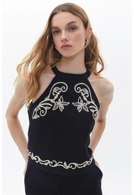 Топ от лиосел и лен с бродерия - Черен/Крем