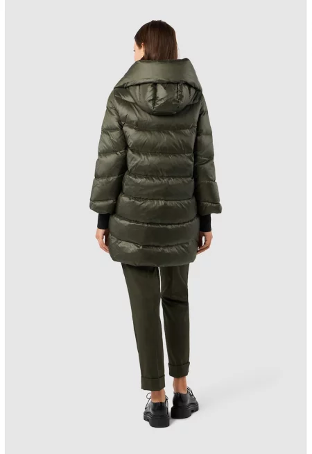 Зимно яке с пухена вата и капитониран дизайн