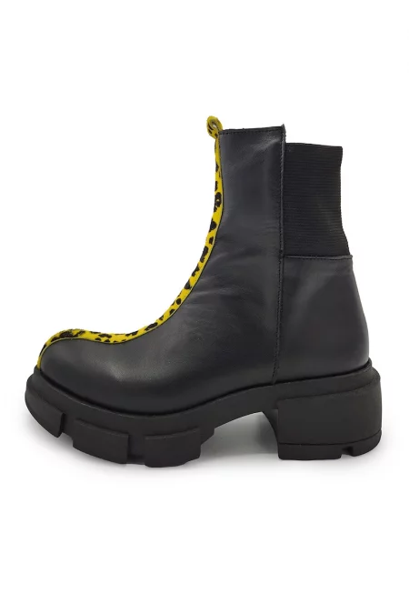 Боти от кожа с масивен ток - Черен/Жълт
