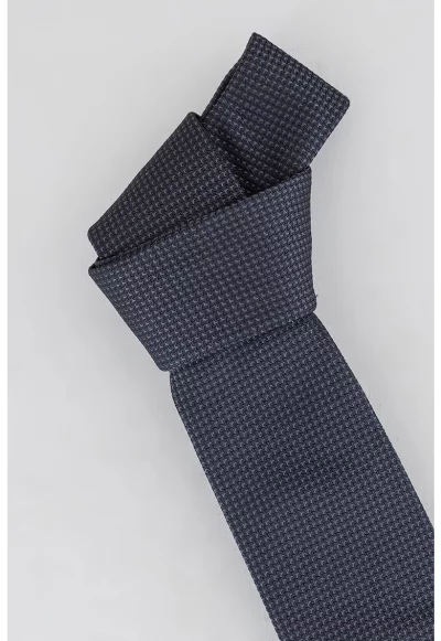 Копринена вратовръзка с шарки