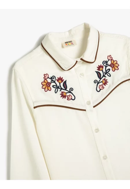 Риза с флорални бродерии